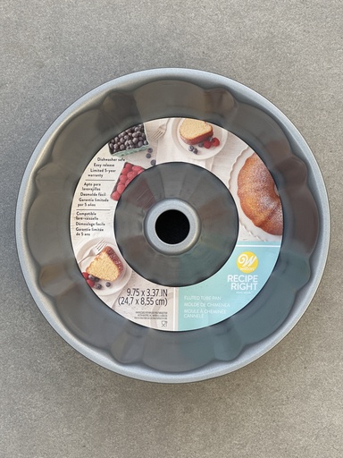 MOLDE TIPO VOLCAN WILTON ANTIADHERENTE 24,7x8,55CM (BUNDT CAKE)
